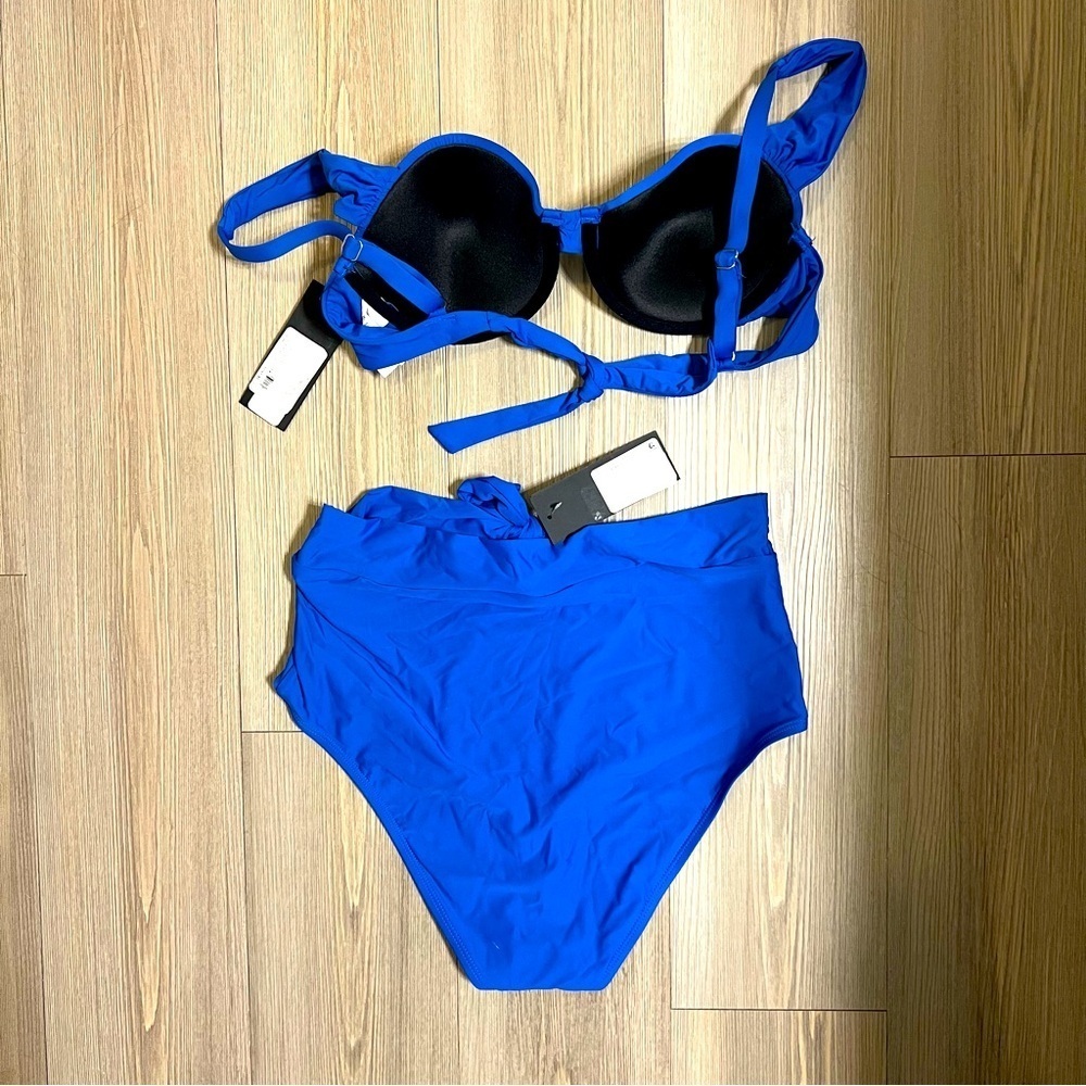 NWT Gianni Bini 2 Piece Royal Blue Bikini Set! High rise bottoms with Corset top - Picture 3 of 5